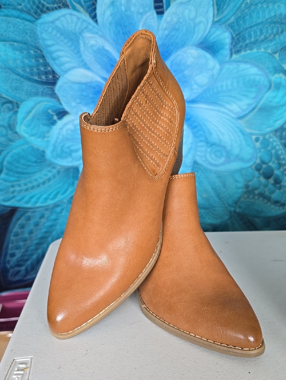 a.n.a Tan Pointed Toe Ankle Booties Size 8.5